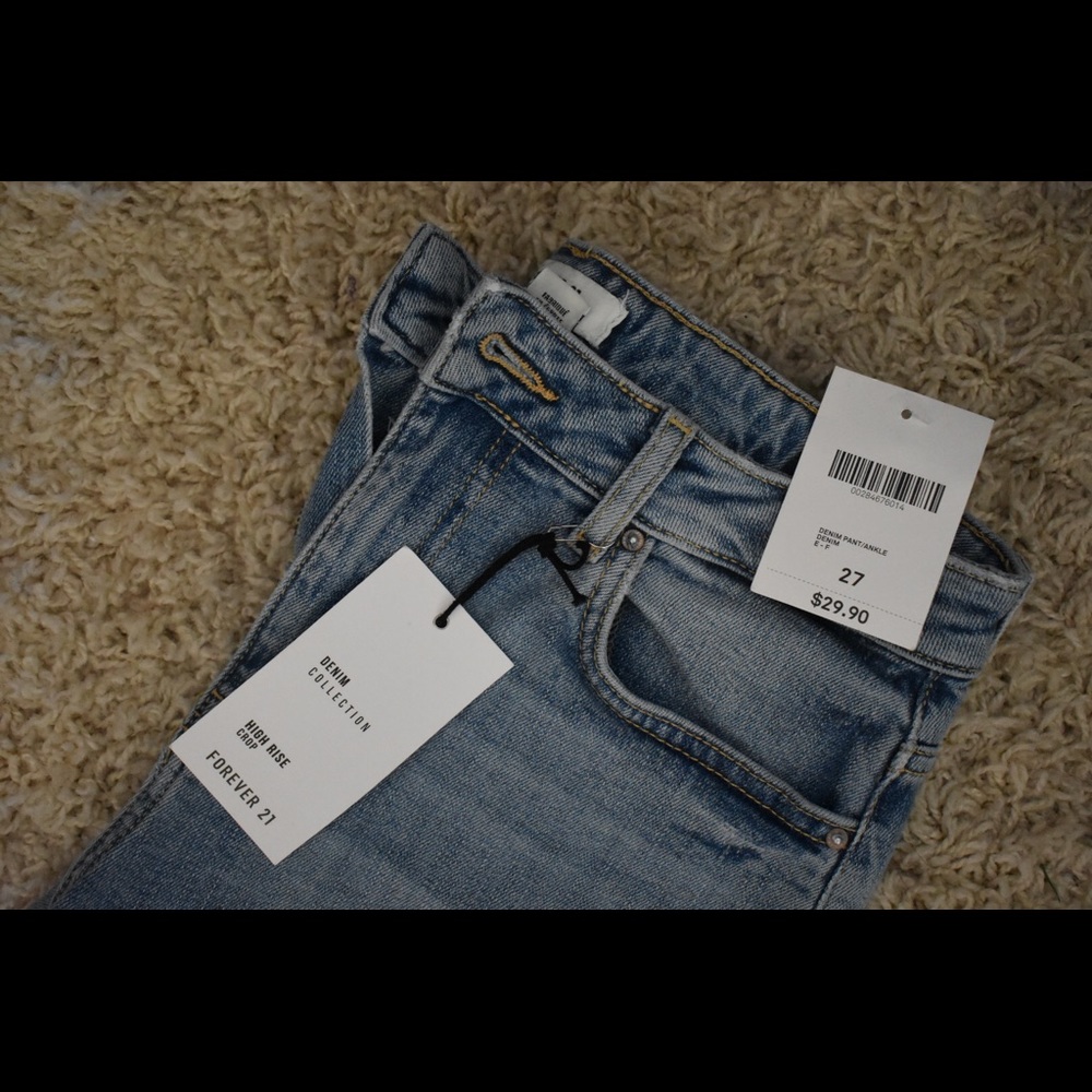 Forever 21 high rise cropped jeans